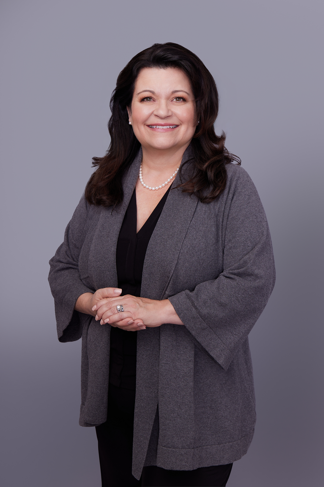 Lisa Varholy Headshot